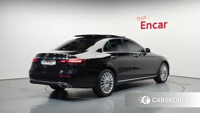 Mercedes-Benz E-Class W213 id 4250298 из Кореи 12