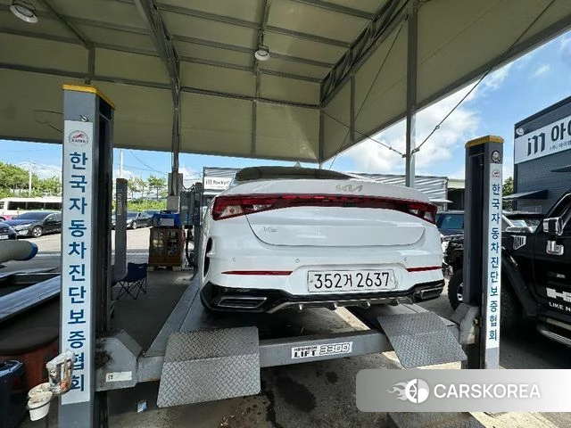 Kia K5 3rd generation 2022 Белый из Кореи, фото 2