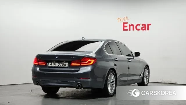 BMW 5 Series (G30) id 3773159 из Кореи 12