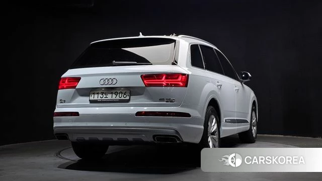 Audi Q7 (4M) id 3807864 из Кореи 12