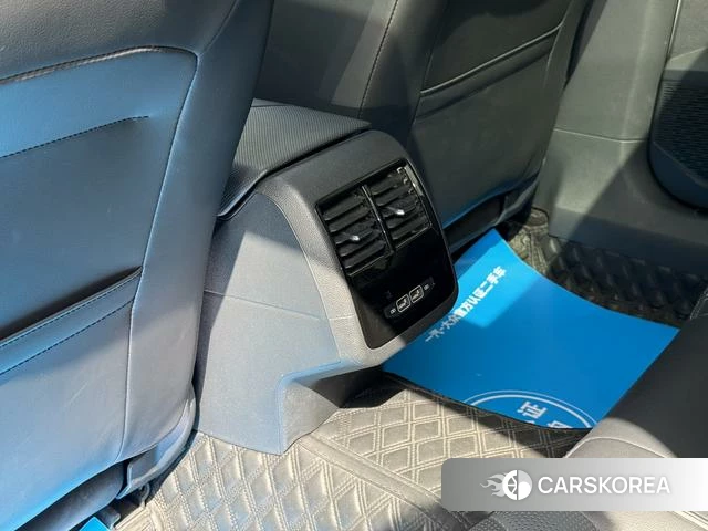 Volkswagen Sagitar id 3993484 из Китая 12