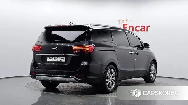 Kia The New Carnival id 3717904 из Кореи 12