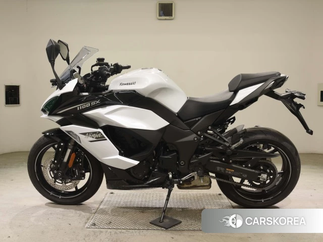 Kawasaki NINJA1100 SX 2025 из Японии