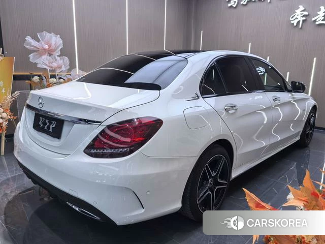 Mercedes-Benz Class C 2021 Белый из Китая, фото 2