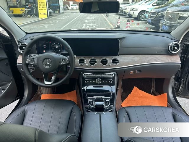 Mercedes-Benz E-class id 4240645 из Китая 8