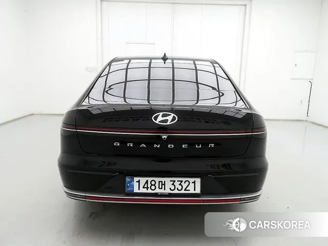 Hyundai Grandeur (GN7) id 3341842 из Кореи 11