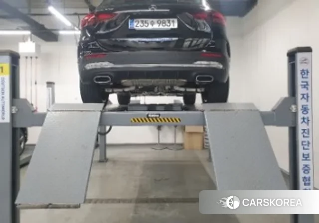 Mercedes-Benz GLA - Class H247 2025 Черный из Кореи, фото 2