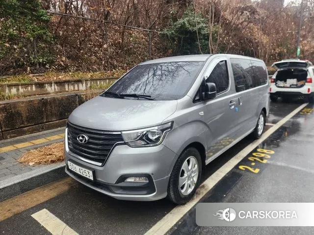 Hyundai The New Grand Starex 2018 Серебряный из Кореи, фото 2