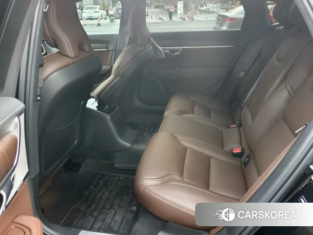 Volvo S90 PHEV 2023 Черный из Китая, фото 6