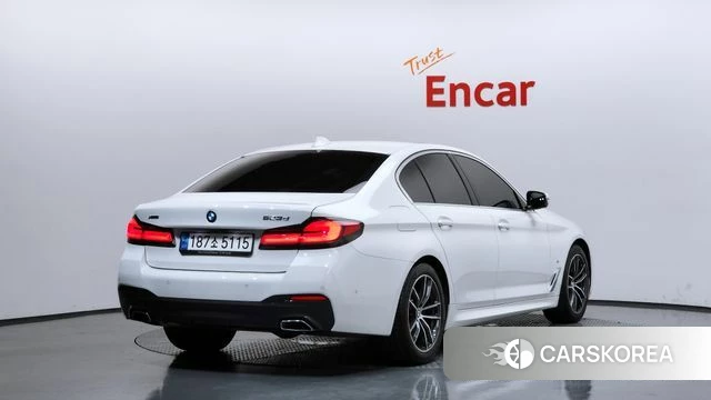 BMW 5 Series (G30) id 4428152 из Кореи 12