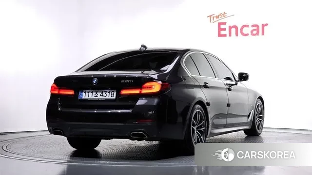 BMW 5 Series (G30) id 3385080 из Кореи 12