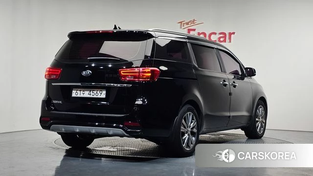 Kia The New Carnival id 4557892 из Кореи 12