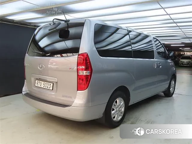 Hyundai The New Grand Starex id 3319336 из Кореи 10