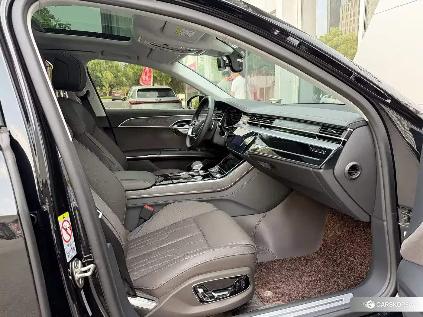 Audi A8 id 4548045 из Китая 12