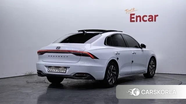 Hyundai The New Grandeur IG Hybrid id 3765831 из Кореи 12