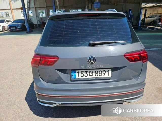 Volkswagen Tiguan second Generation 2021 Серый из Кореи, фото 2