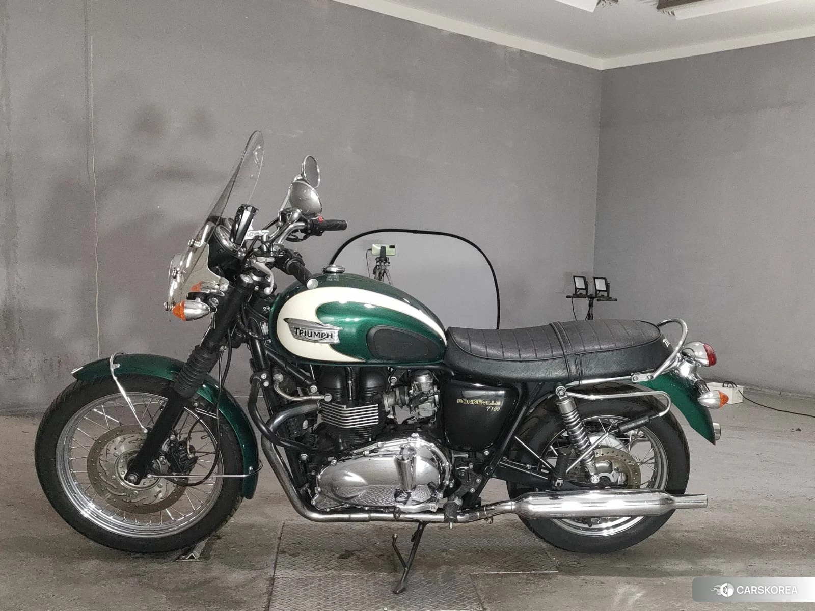 OTHER TRIUMPH T100 BONNEVILLE 2010 из Японии