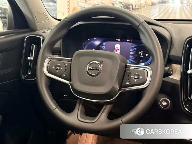 Volvo XC40 id 4210024 из Китая 10
