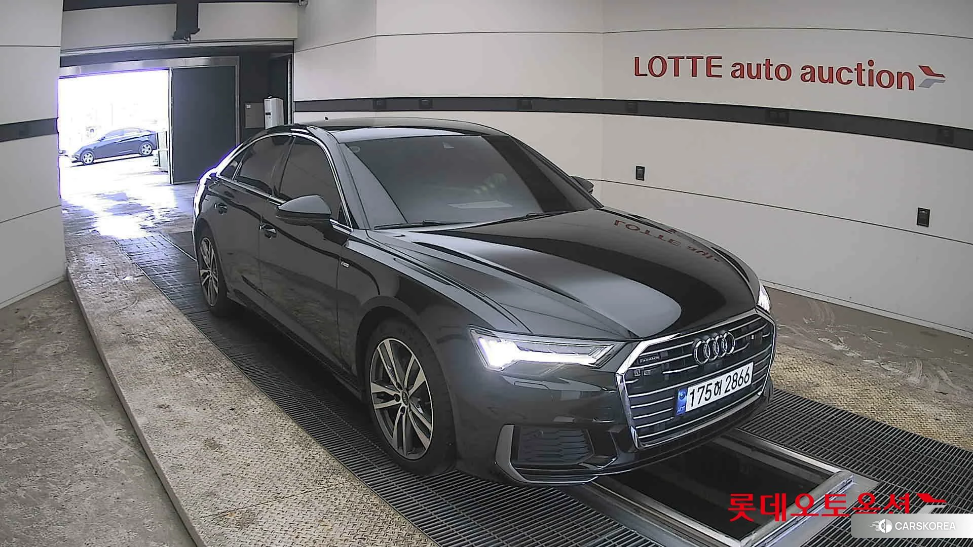 Audi A6 40 TDI quattro id 3882203 из Кореи 12