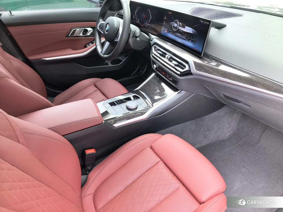 BMW 3 series id 4485489 из Китая 9