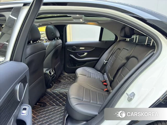 Mercedes-Benz Class C id 4313439 из Китая 8