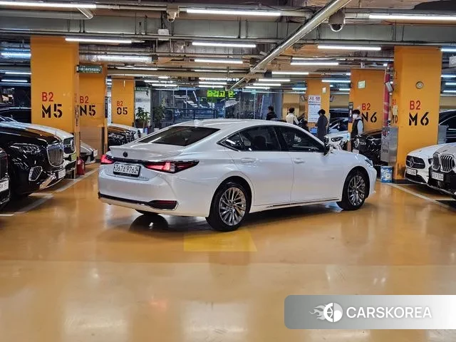 Lexus ES300h 7th generation id 3731927 из Кореи 10