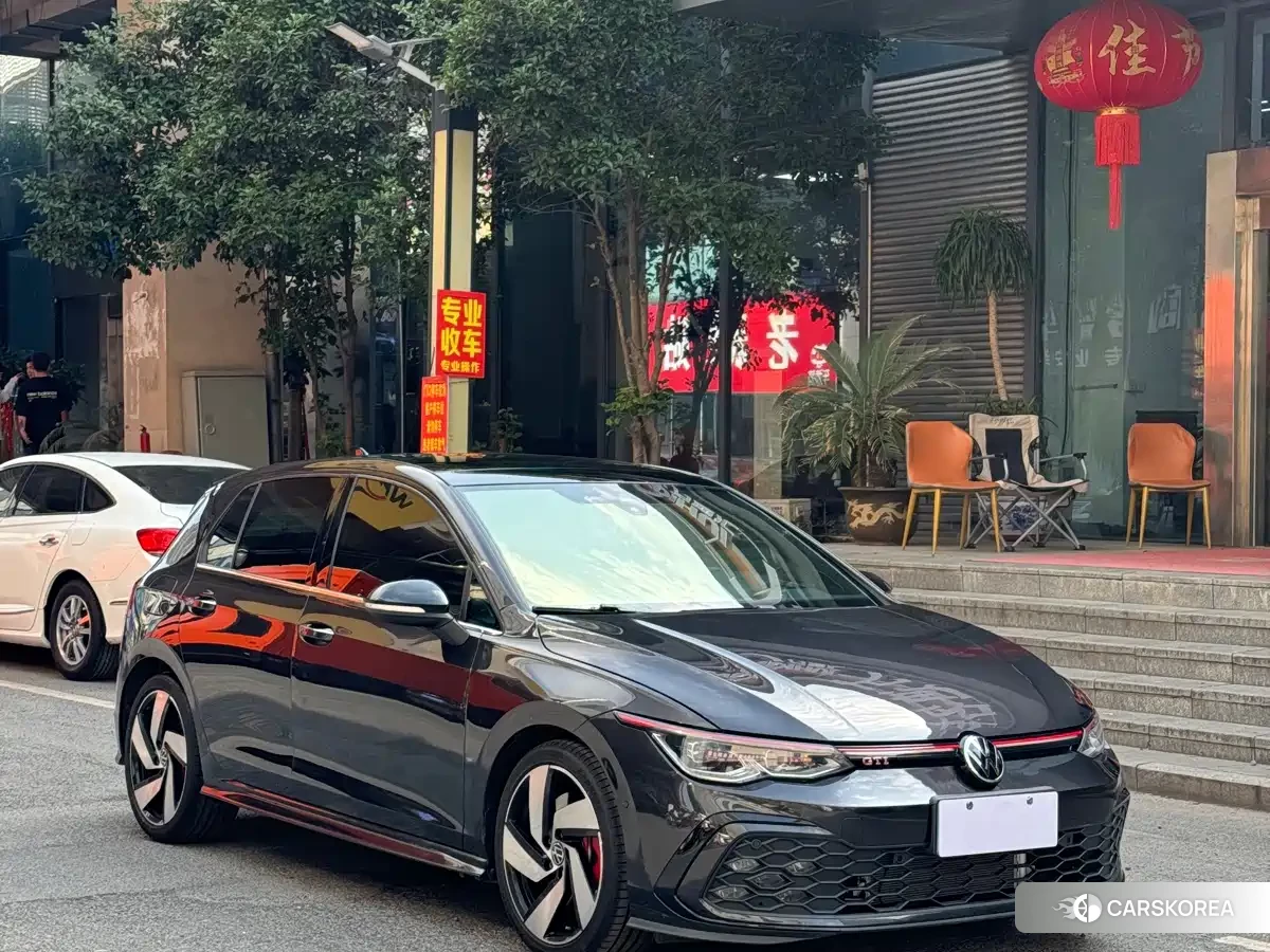 Volkswagen Golf 2023 Черный из Китая, фото 2