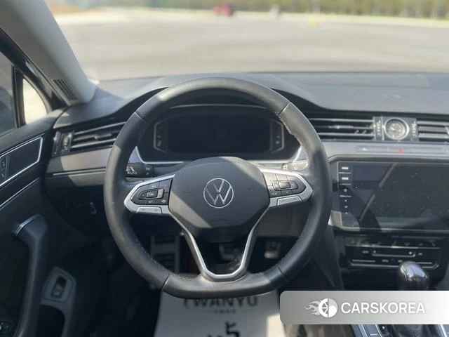 Volkswagen Magotan id 4275362 из Китая 8