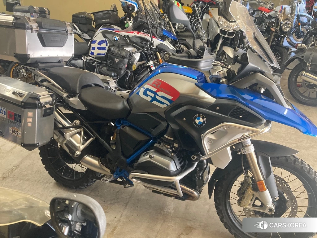 Проданный BMW R1200GS 2017 из Японии