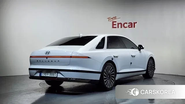 Hyundai Grandeur Hybrid (GN7) id 3565997 из Кореи 12