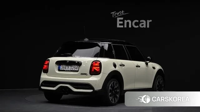 Mini Cooper S id 3478578 из Кореи 12