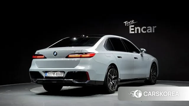 BMW 7 Series (G70) id 3471874 из Кореи 12