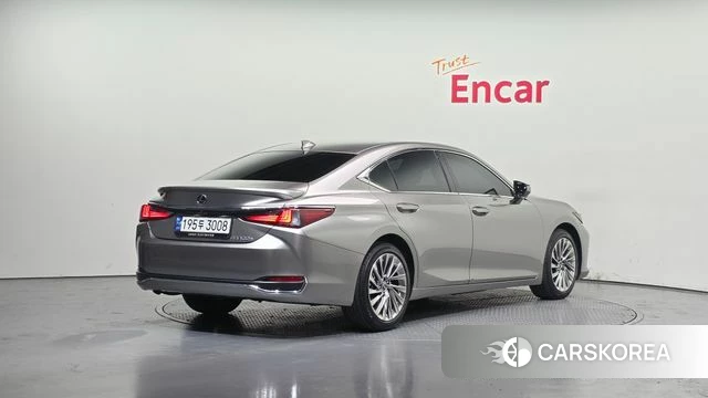 Lexus ES300h 7th generation id 4248979 из Кореи 12