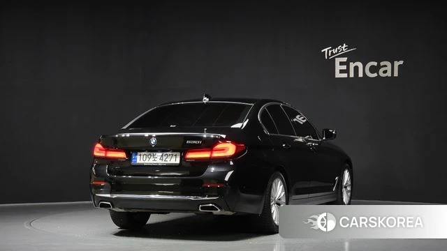 BMW 5 Series (G30) id 3842522 из Кореи 12