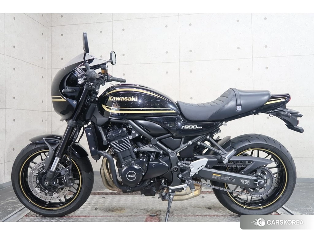 Проданный Kawasaki Z900RS CAFE 2022 из Японии, фото 2