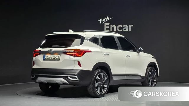 Kia Seltos id 4232114 из Кореи 12