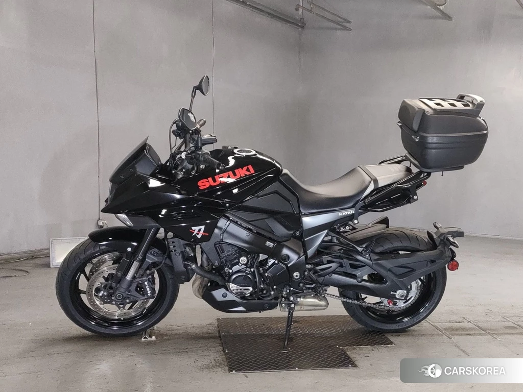Проданный Suzuki GSX-S1000S Katana 2019 из Японии