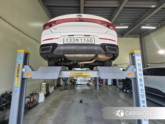 Kia K5 3rd generation 2021 Белый из Кореи, фото 2