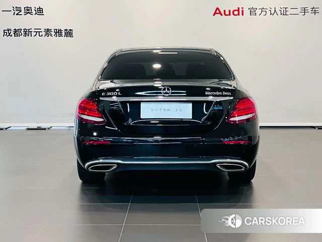 Mercedes-Benz E-class id 3889097 из Китая 7