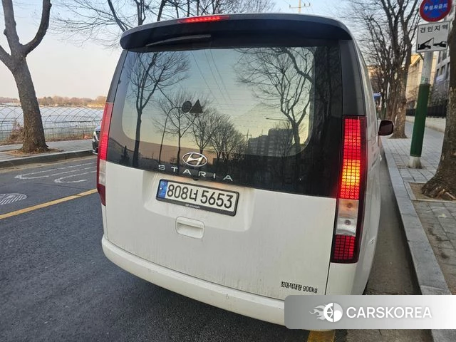 Hyundai Staria 2021 Белый из Кореи, фото 2