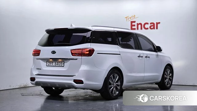 Kia The New Carnival id 4677941 из Кореи 12