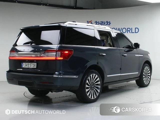 Lincoln Navigator 4th generation id 3904422 из Кореи 12