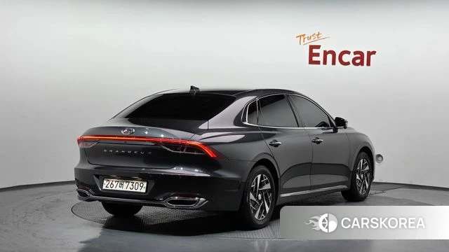 Hyundai The New Grandeur IG Hybrid id 4350328 из Кореи 12