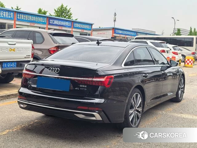 Audi A6L 2023 Черный из Китая, фото 2