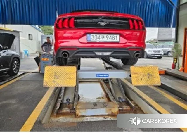 Ford Mustang 2021 Красный из Кореи, фото 2