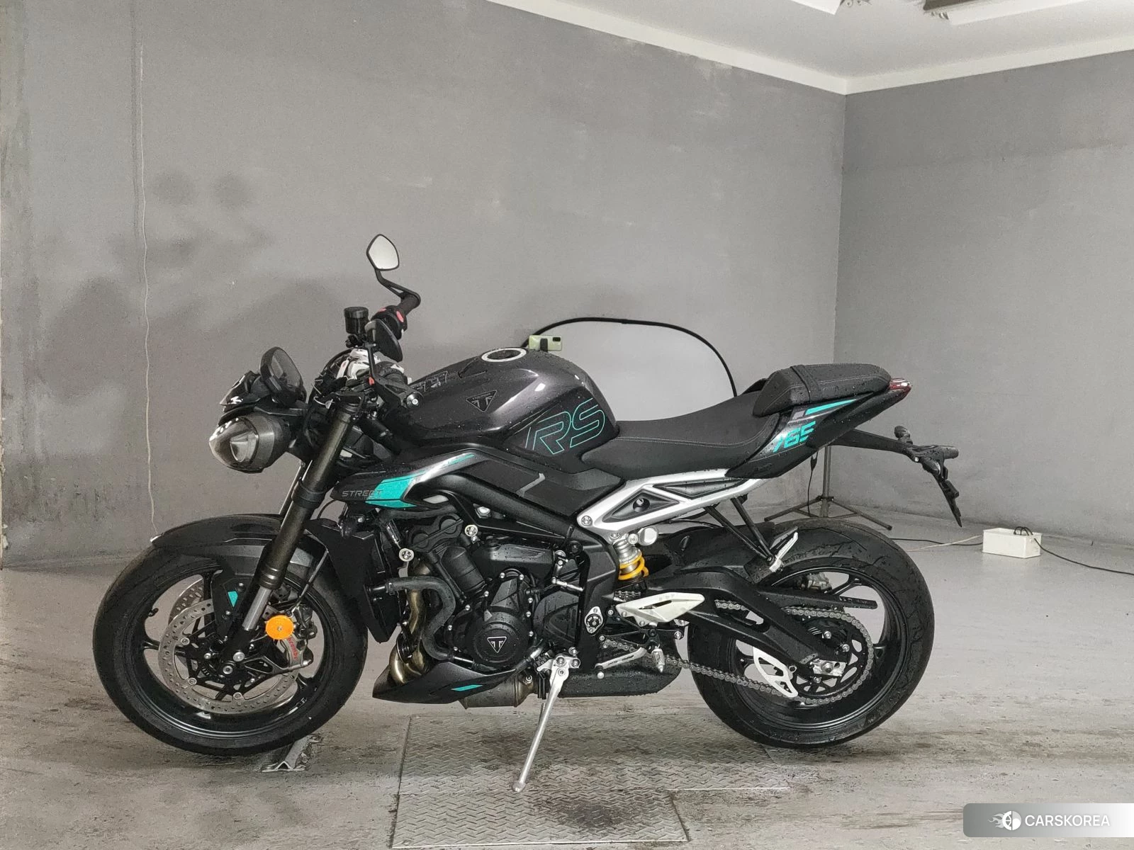 Проданный Triumph STREET TRIPLE 765 RS 2026 из Японии