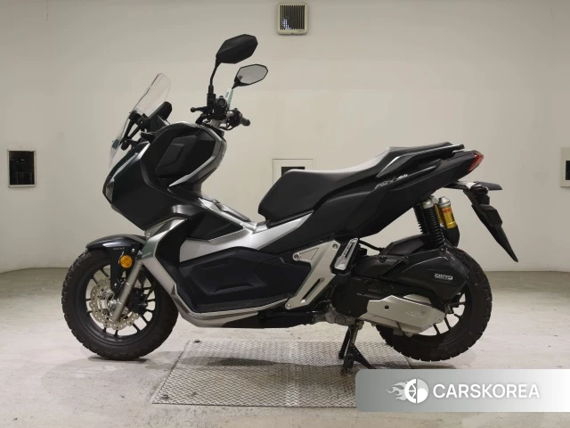Проданный Honda ADV150 2019 из Японии, фото 2