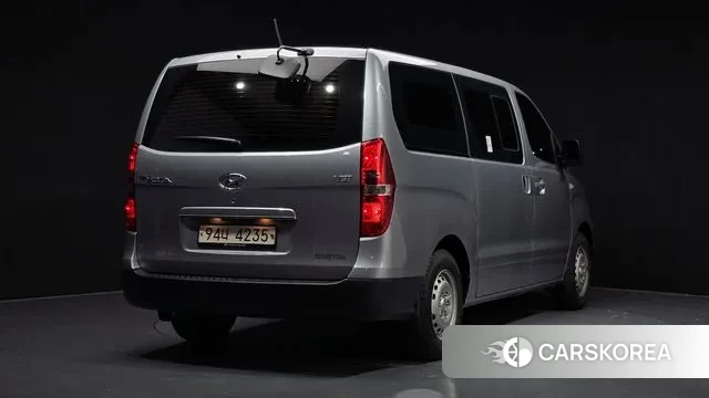 Hyundai The New Grand Starex id 3344191 из Кореи 12