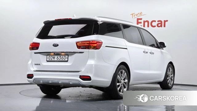 Kia The New Carnival id 4536654 из Кореи 12