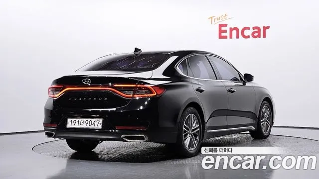 Hyundai Grandeur IG id 2941581 из Кореи 12